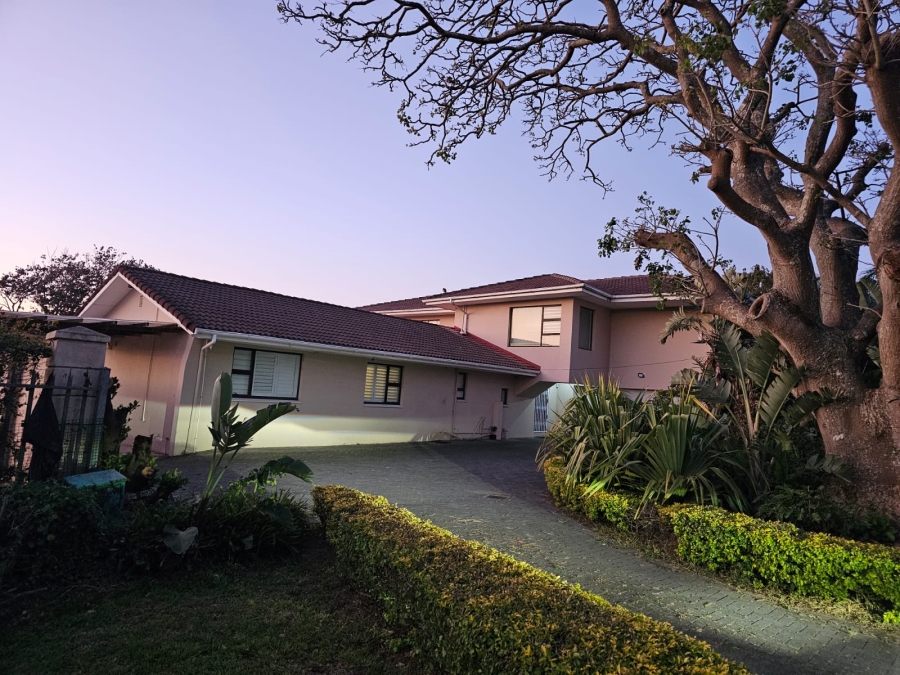 5 Bedroom Property for Sale in Gonubie North Eastern Cape